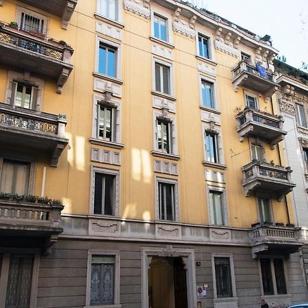 Sophisticated Apt Near Duomo Milánó Kültér fotó